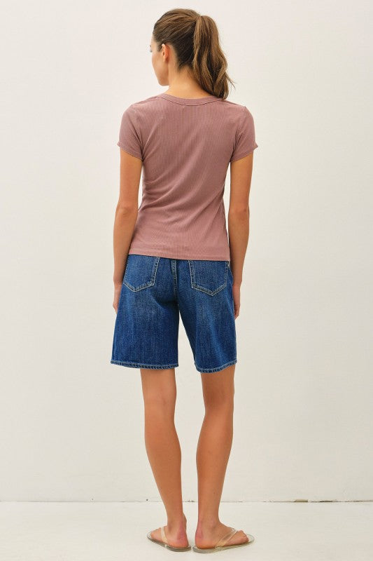 Main Character Baby Tee — Mauve Wood