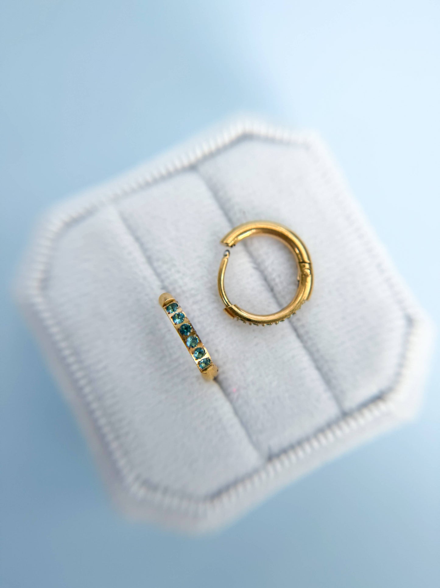 Huggie Hoops: Aqua