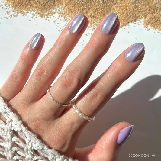 Mermaid's Tail Press-On Nails | Short Oval Purple Iridiscent
