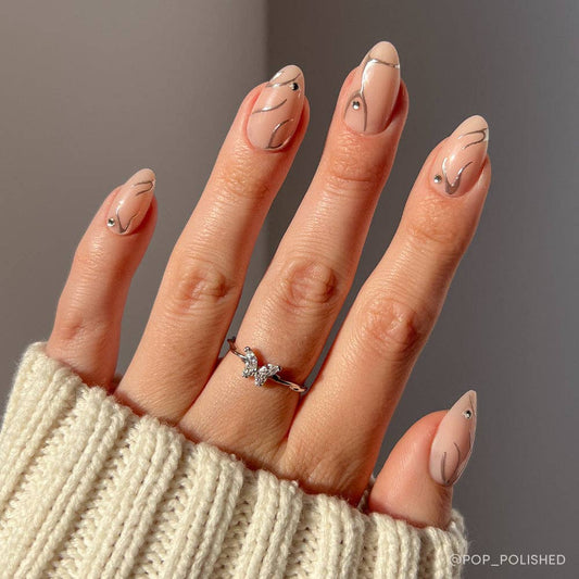 Astro Press-On Nails|3D raised metallic silver|Short Almond