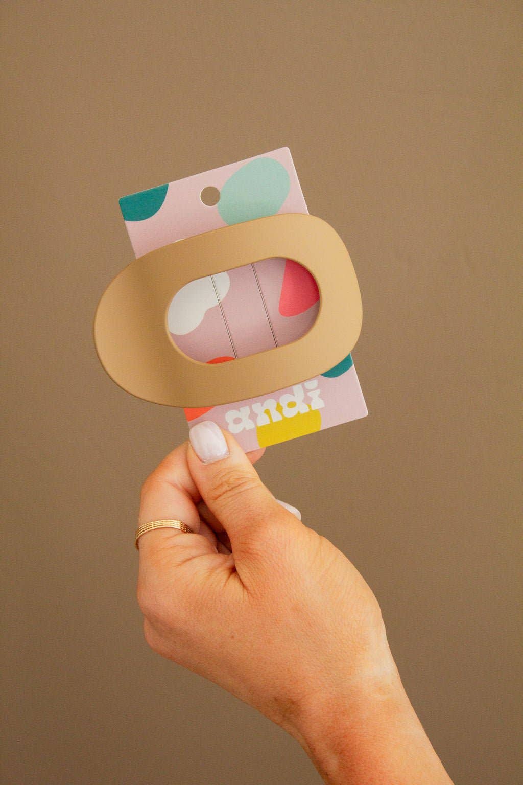 Circle Cutout Flat Claw Clip: Tan