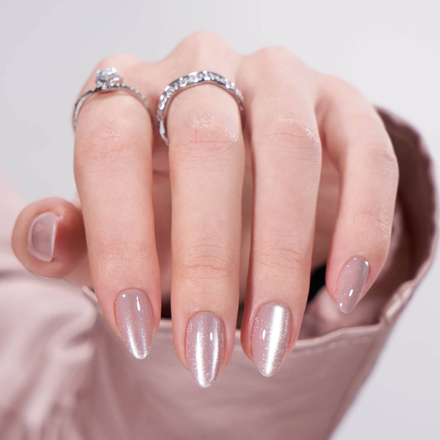 Pink Cat Eye Fake Nail- Reusable Short Almond Press On Nails