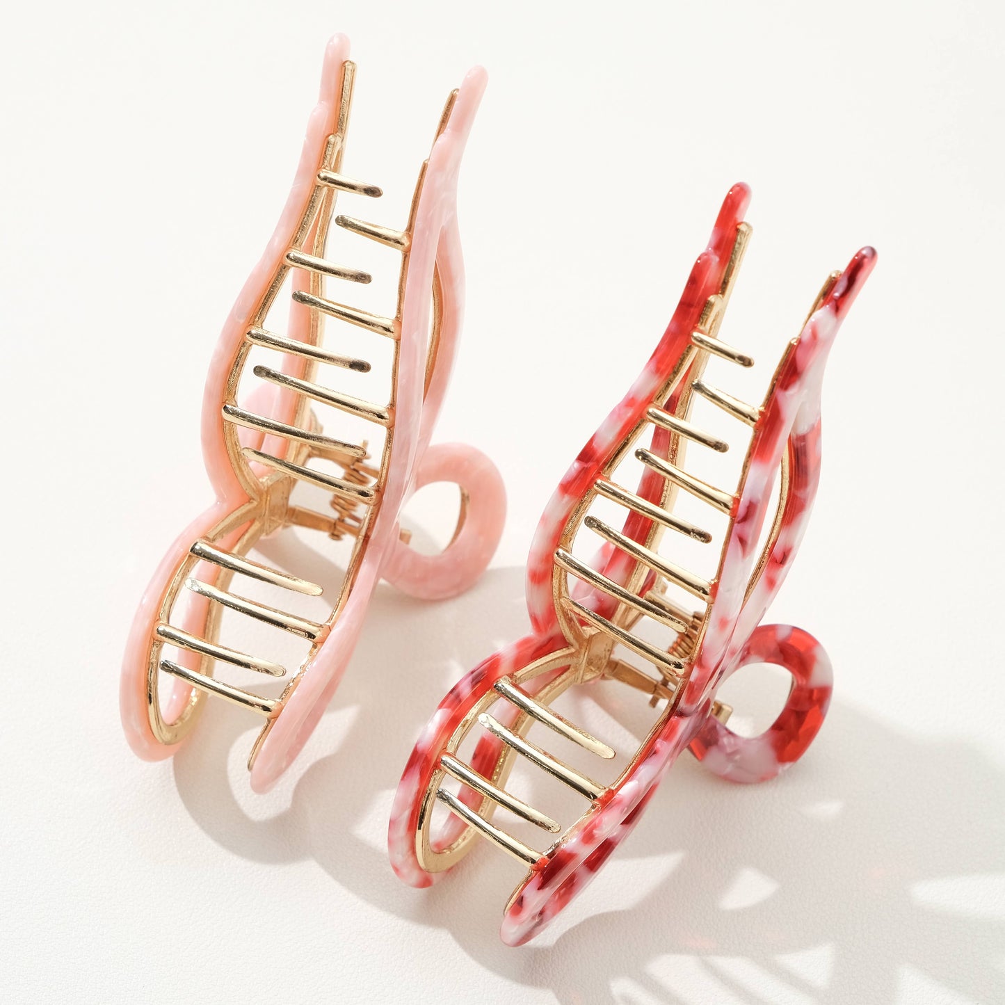 Sabrina Valentine | Large Ribbon Metal Bow Claw Clip