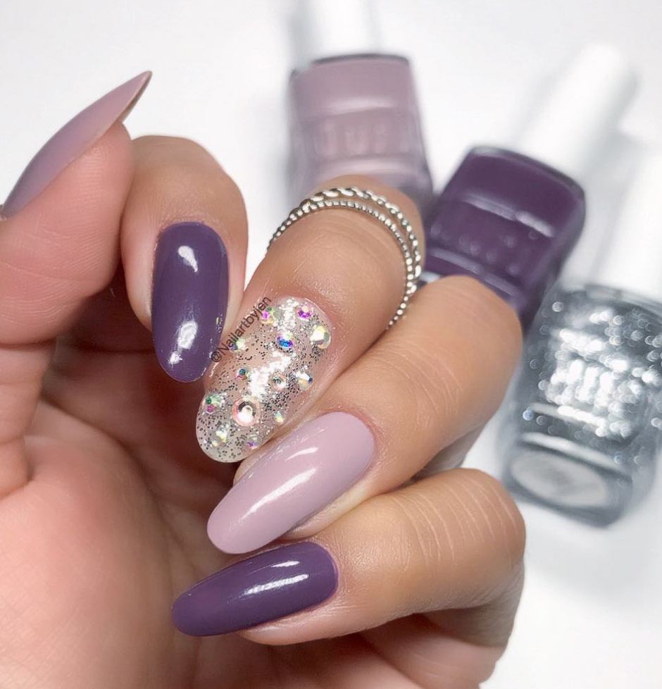 739 Sagittarius ♐, Grey Purple Nail Polish