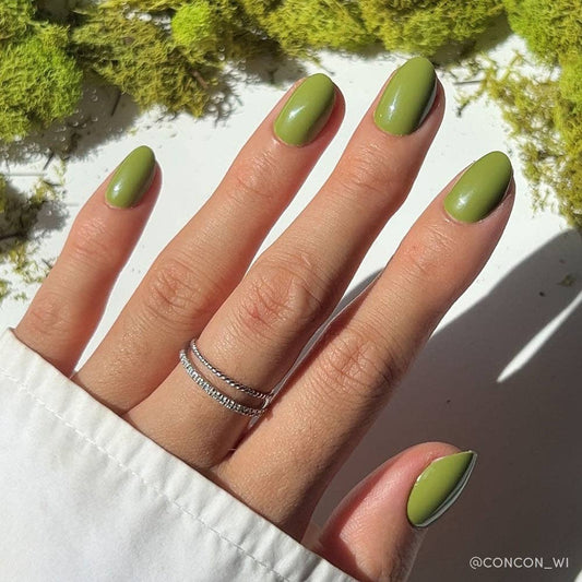 Moss Green Press-On Nails | Fall Solids | Short Oval