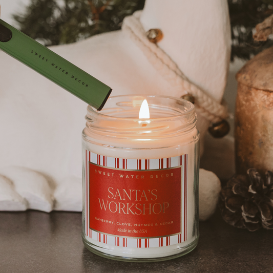 Santa's Workshop 9 oz Soy Candle