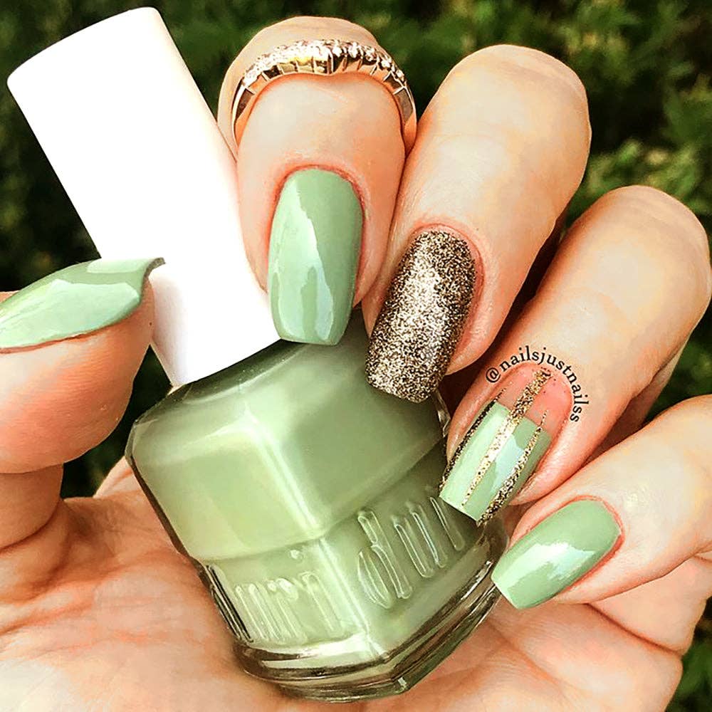 720 Barefoot, Dusty Green Nail Polish
