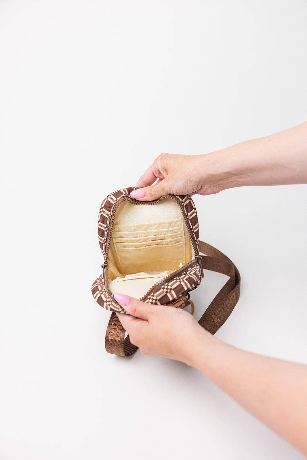Mesa Crossbody Sling Brixley Bag