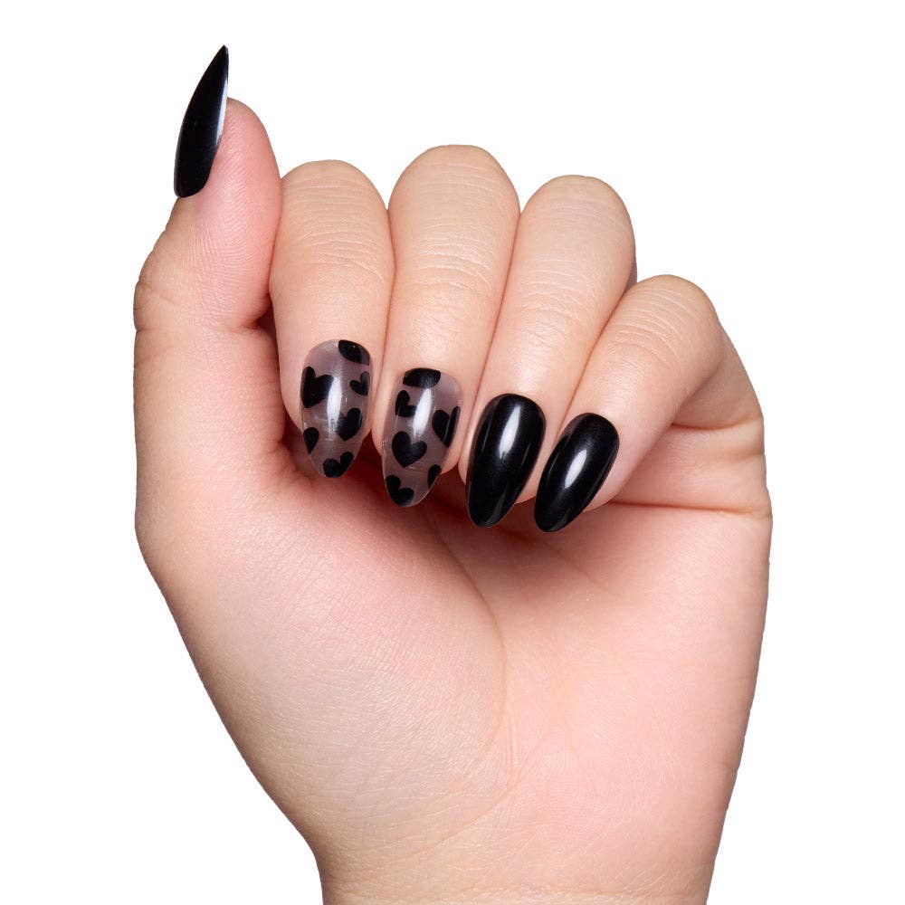 Love Me Not Press-On Nails | Black Heart Short Almond