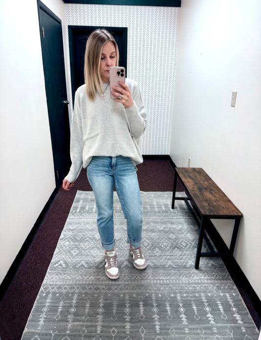 Cozy Oversized Lightweight Sweater – Multiple Color Choices