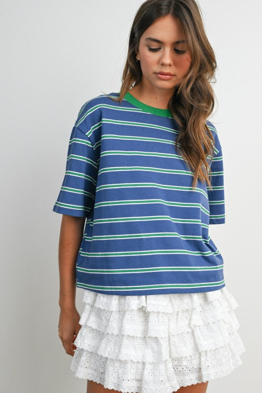 Weekend Chill Cropped Tee