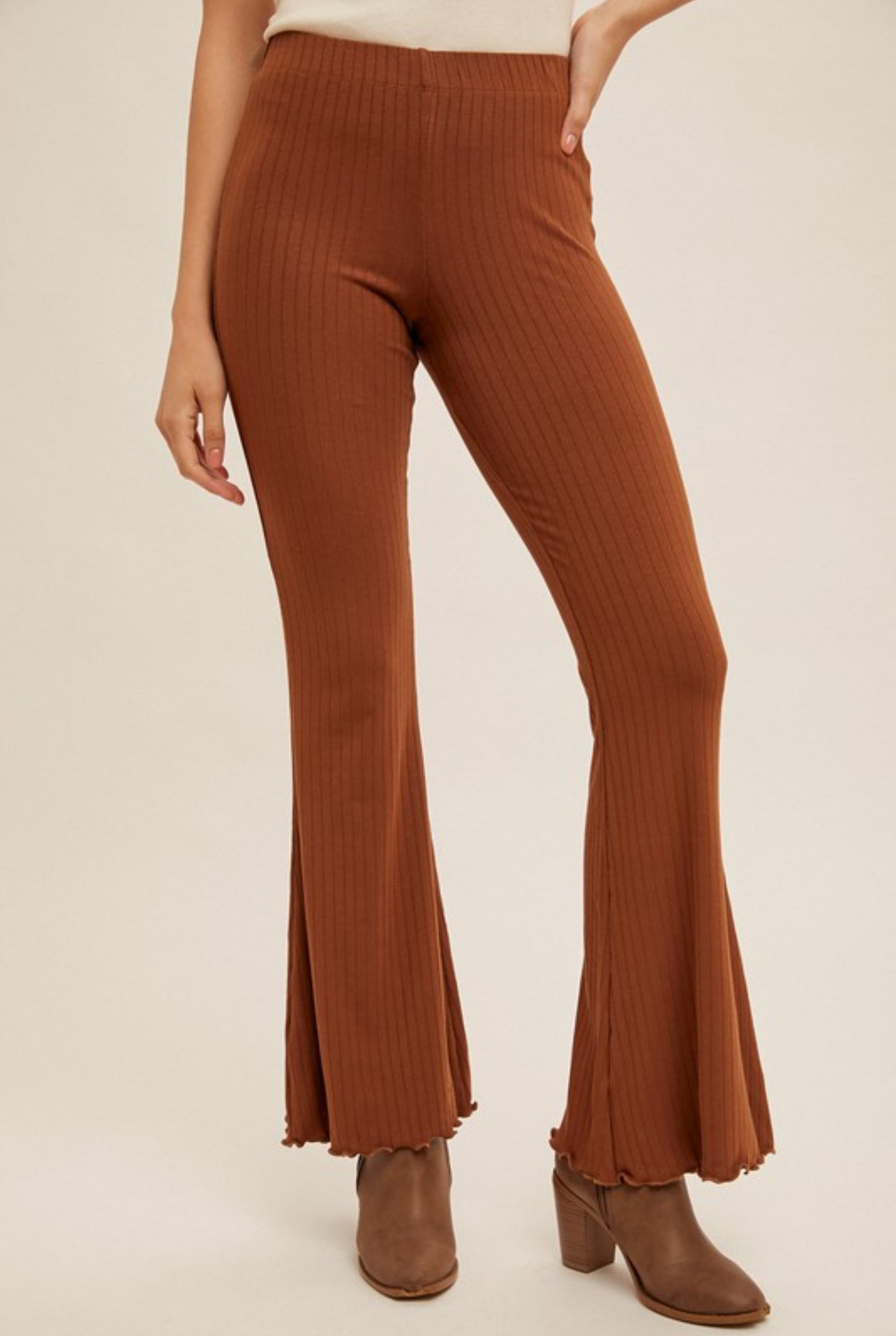 Ribbed Camel Pants