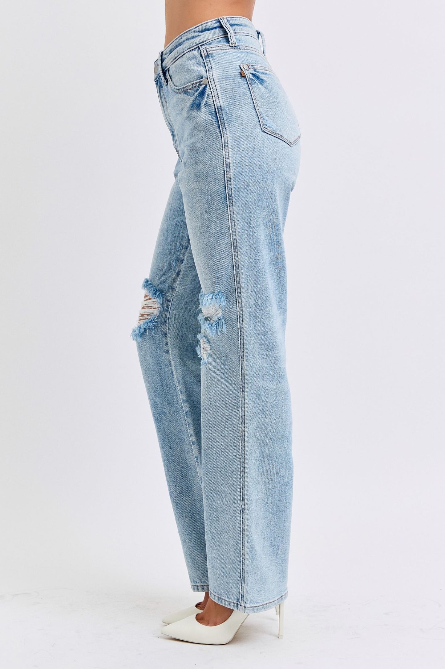 Judy Blue Destroyed Straight Jeans