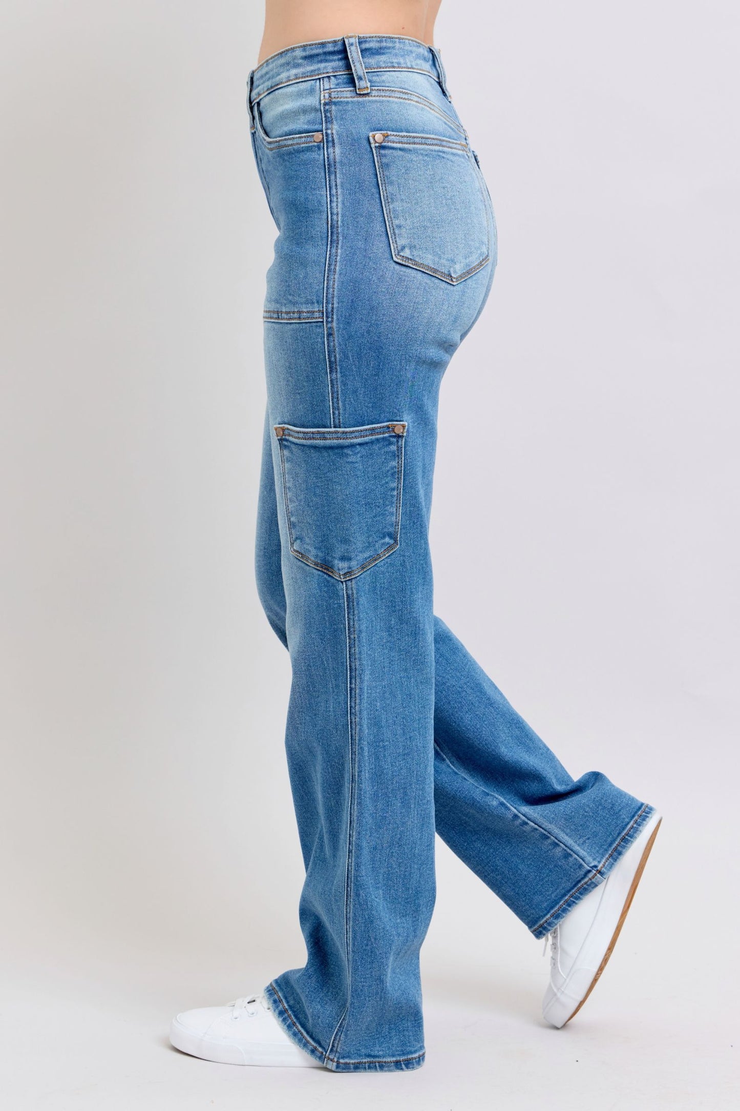 Judy Blue 90’s Straight Cargo Style Jeans