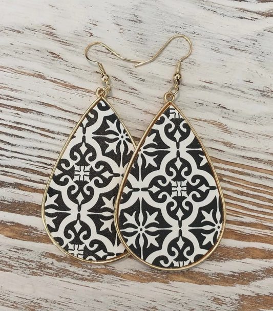 Black & White Geometric Earrings