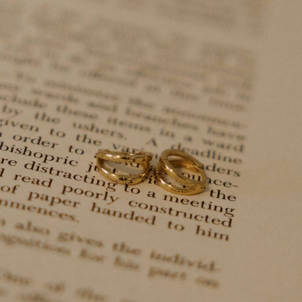Sadie Double Band Hoops: Gold