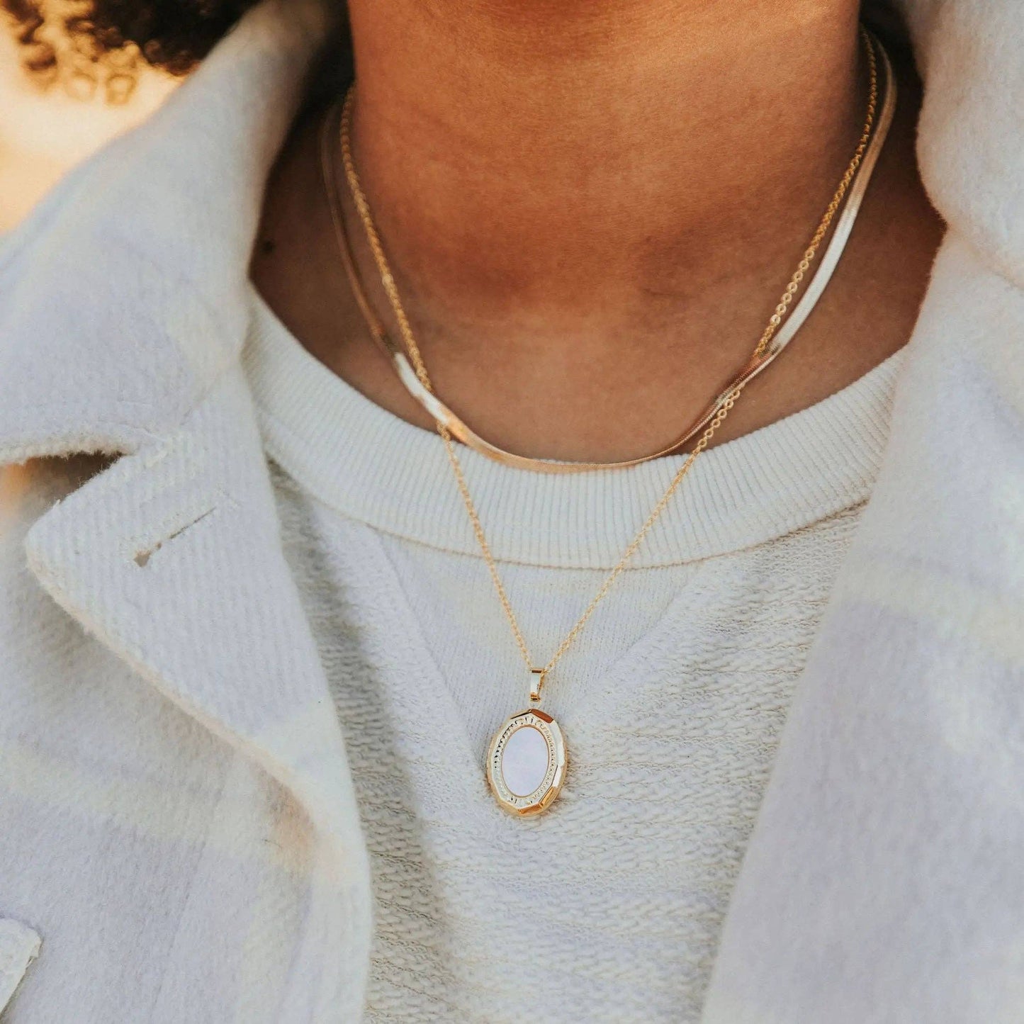 Isabelle Locket Necklace: Gold / 17.5"