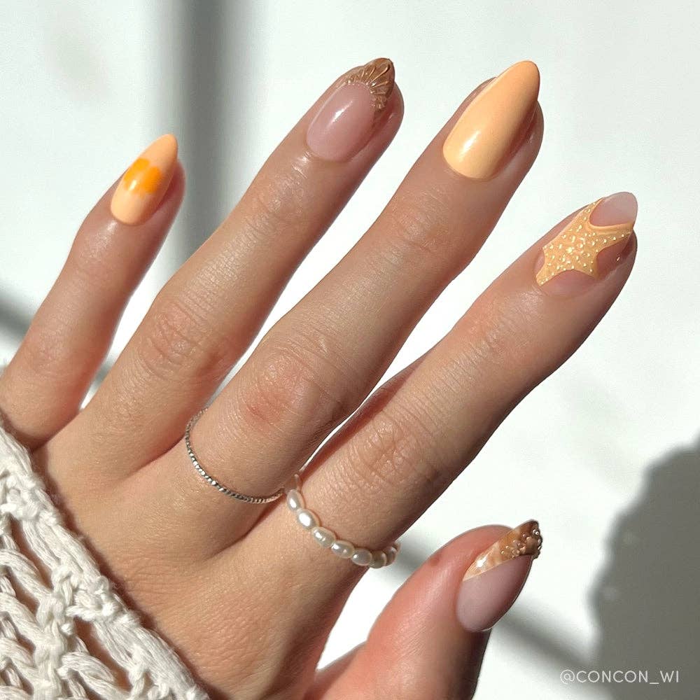 Sunny Shores Nails