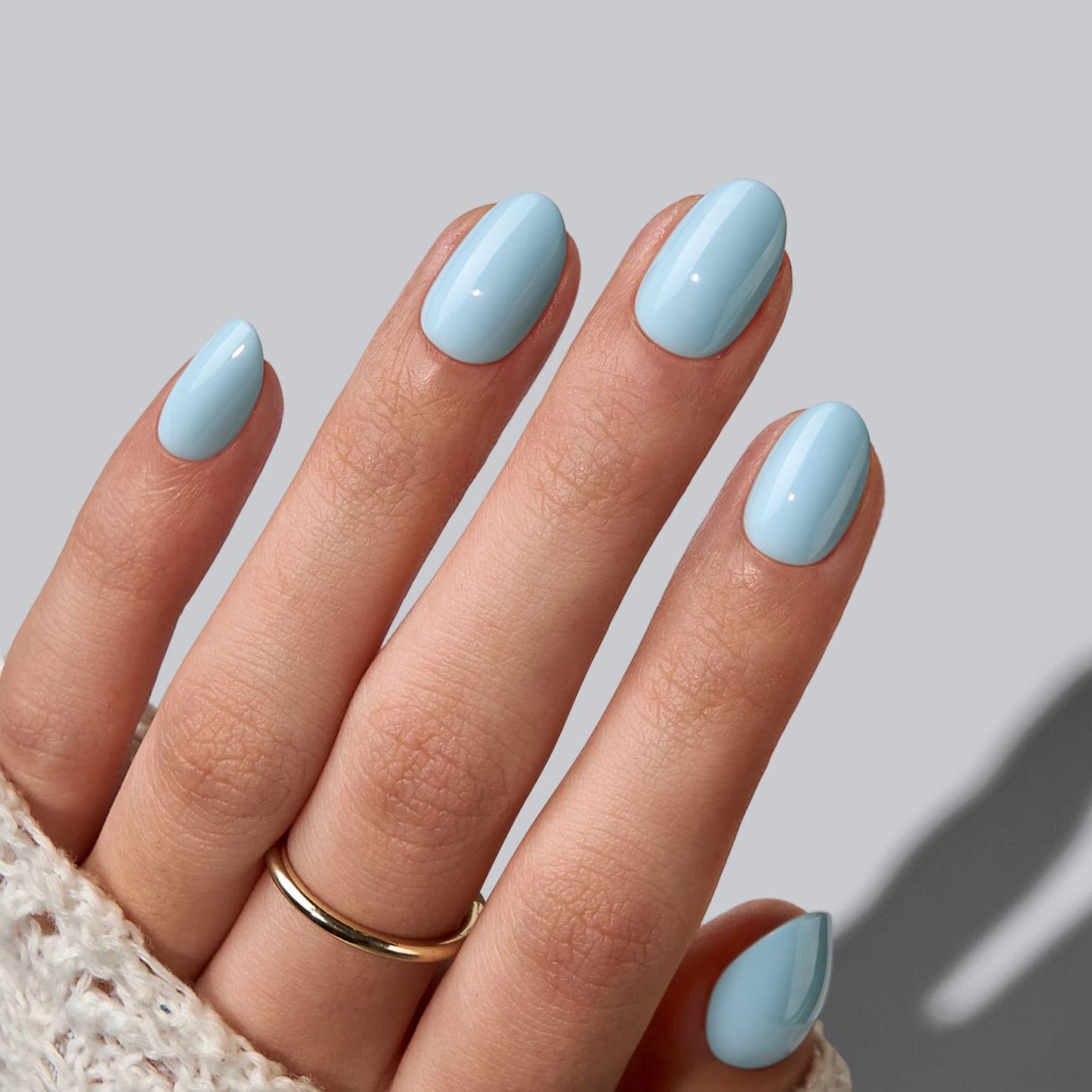 Light Blue Short Square Press On Nails: Sky Transition