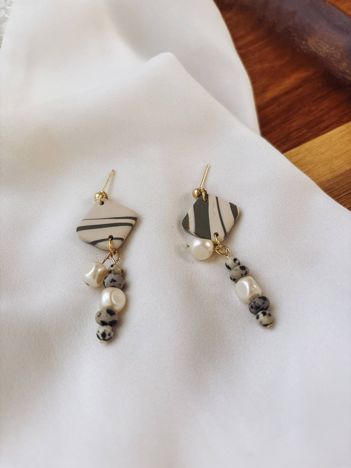 Marbled Clay Diamond Earrings with Pearl & Dalmatian Jasper : Black