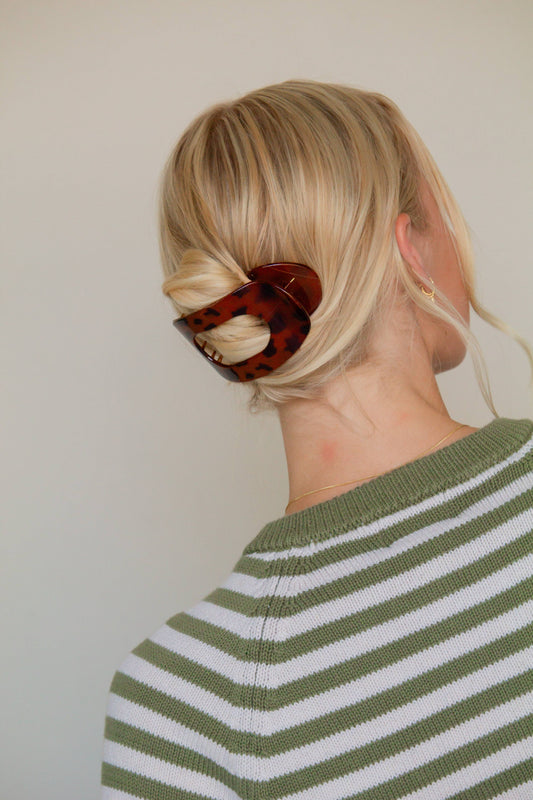 Circle Cutout Flat Claw Clip: Leopard