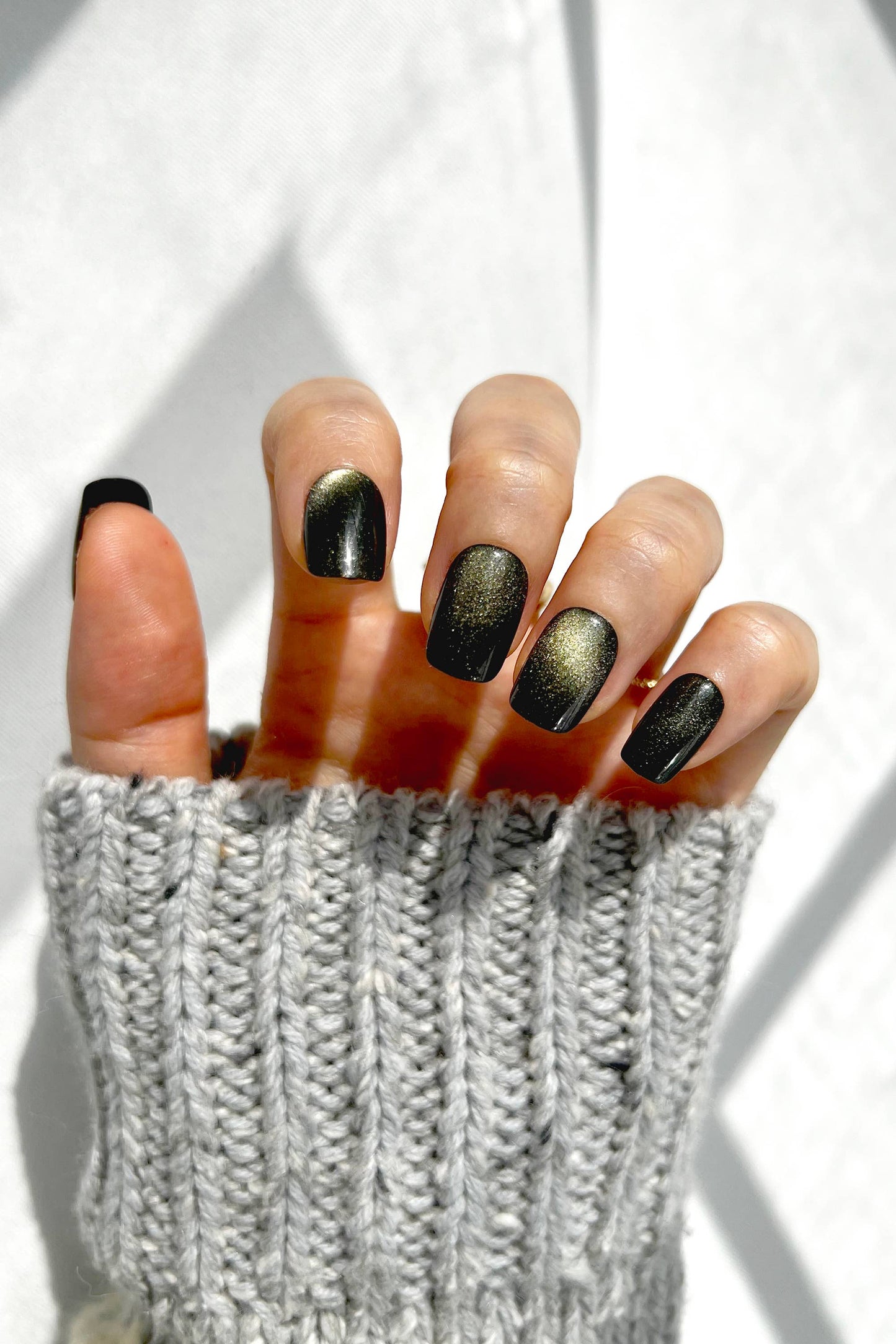 Verdant Quartz | Soft & Durable Holiday Press-On Nails