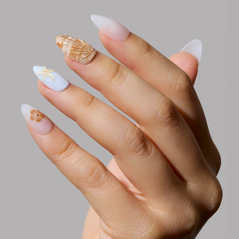 Sea Star Nails