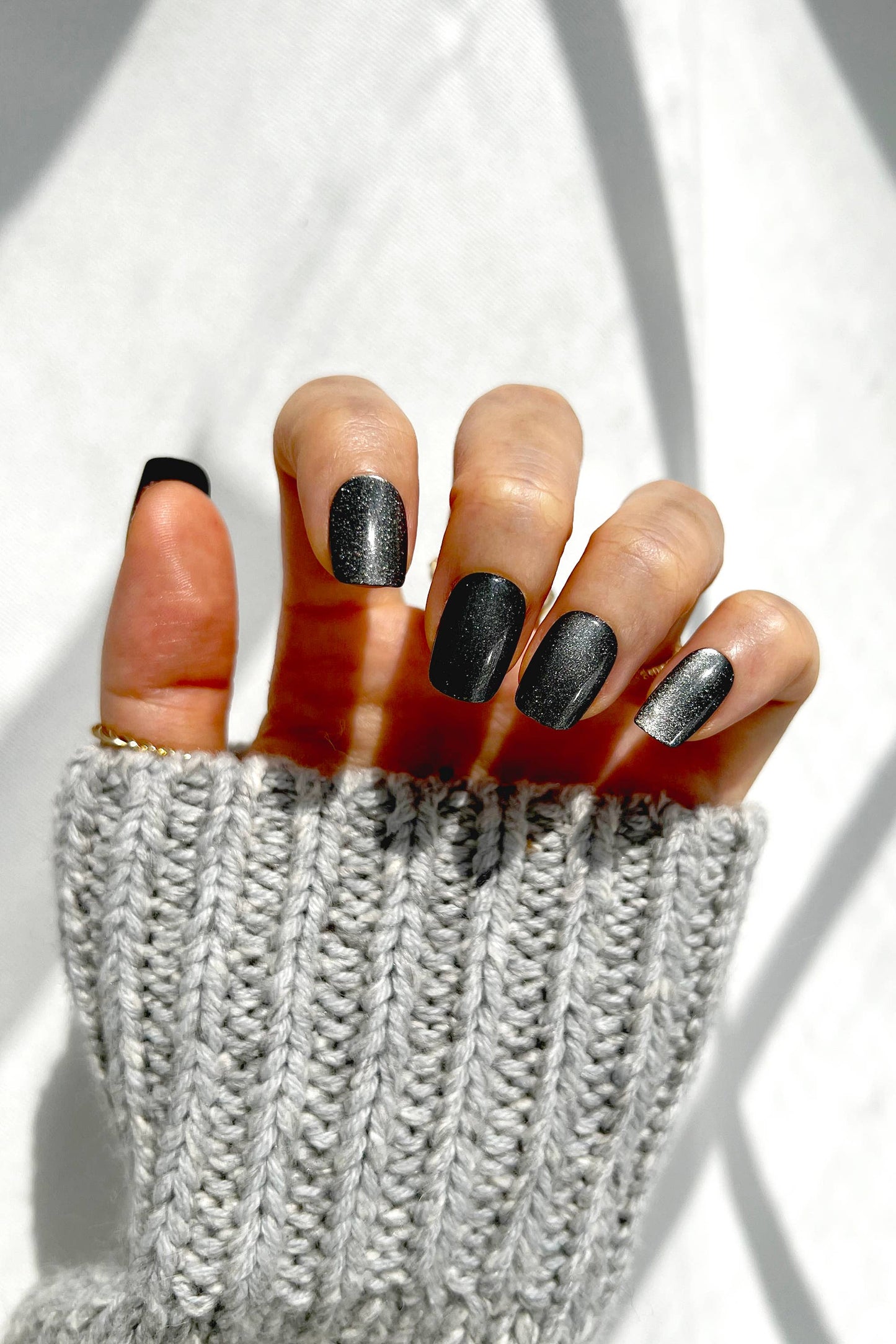 Moonstone Quartz | Soft & Durable Holiday Press-On Nails