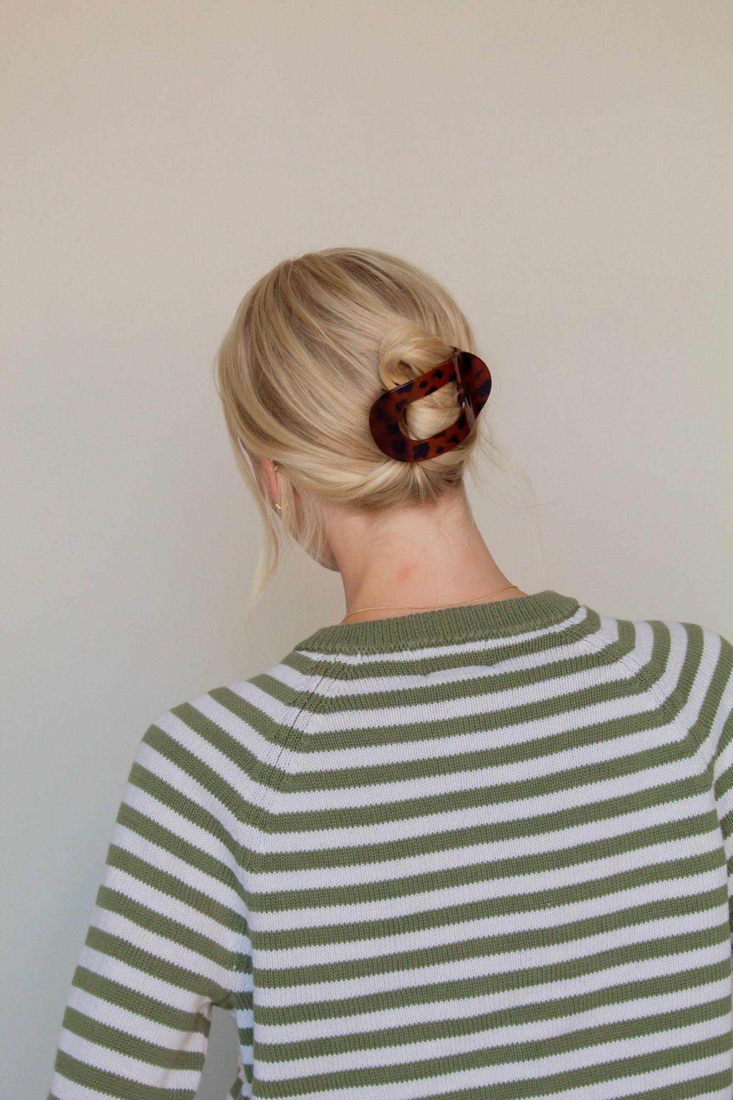 Circle Cutout Flat Claw Clip: Leopard