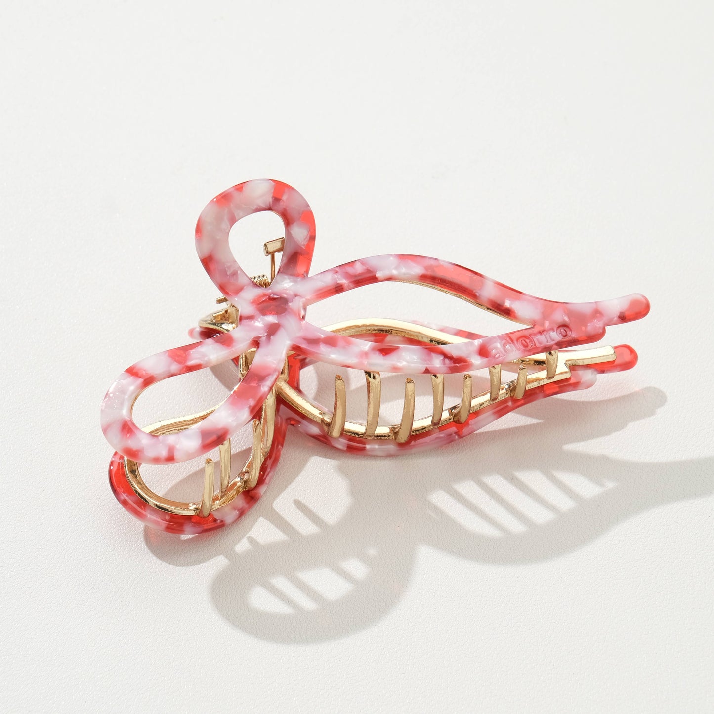 Sabrina Valentine | Large Ribbon Metal Bow Claw Clip